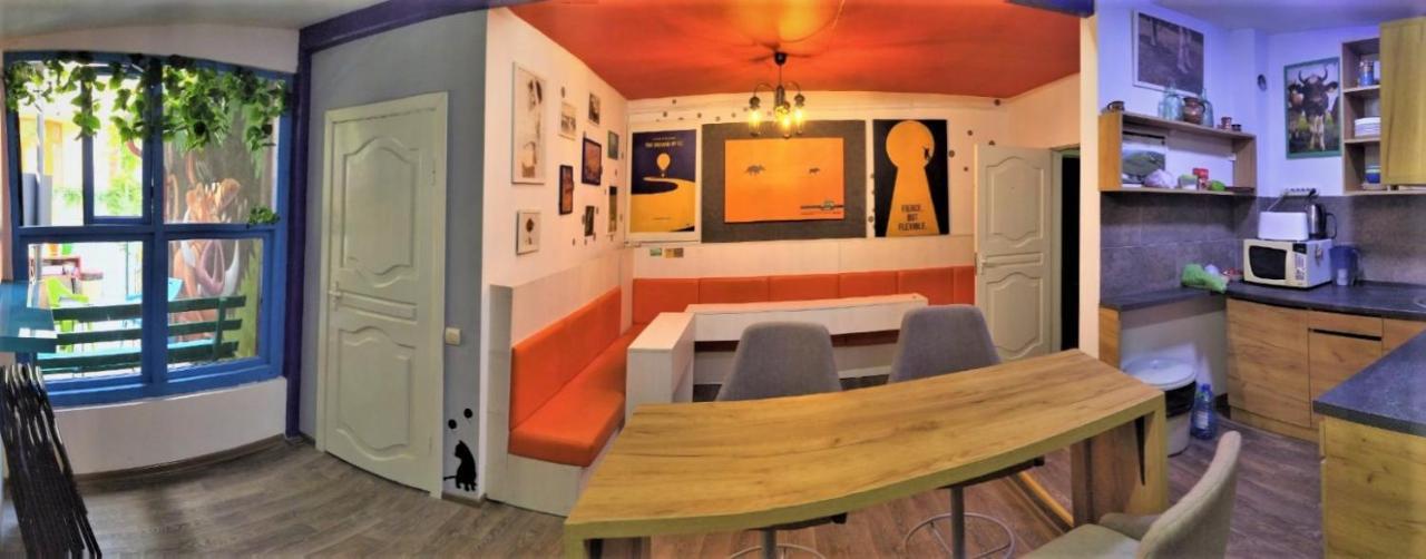 Tapok Hostel Кишинів Екстер'єр фото