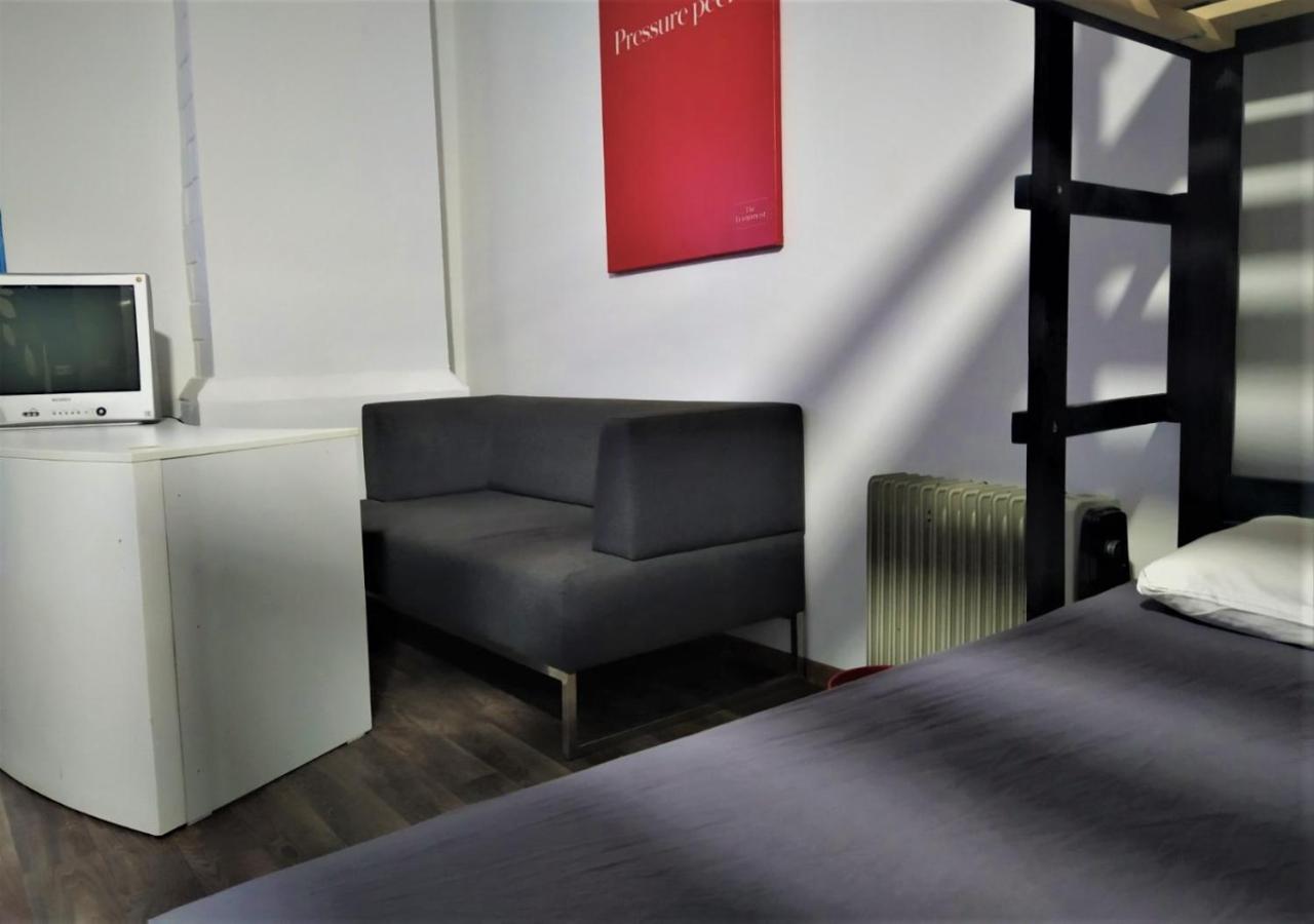 Tapok Hostel Кишинів Екстер'єр фото