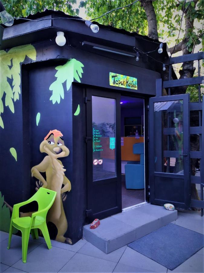 Tapok Hostel Кишинів Екстер'єр фото