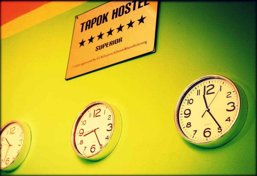 Tapok Hostel Кишинів Екстер'єр фото